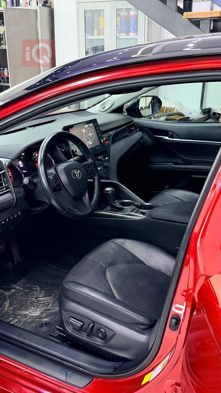 تۆیۆتا کامری